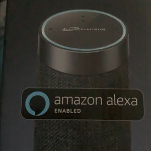 Wireless speaker amazon Alexa